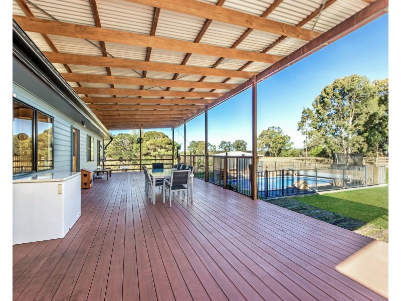 2-12 Ipswich St, Grandchester QLD 4340