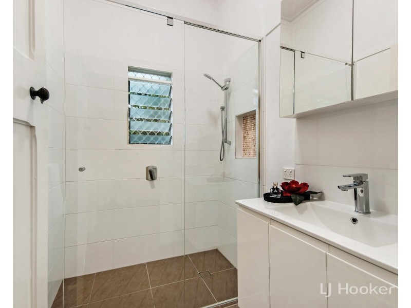 50 Whitehill Road, Eastern Heights QLD 4305