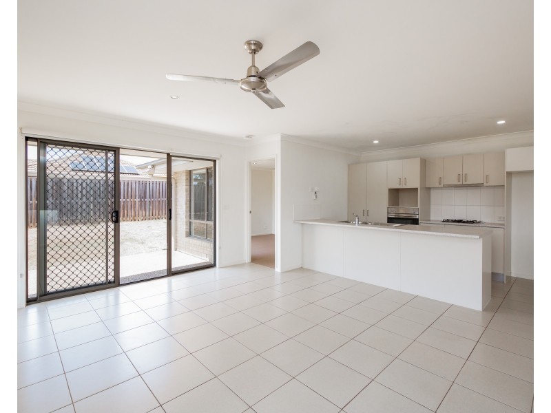 54 Goldenwood Crescent, Fernvale QLD 4306