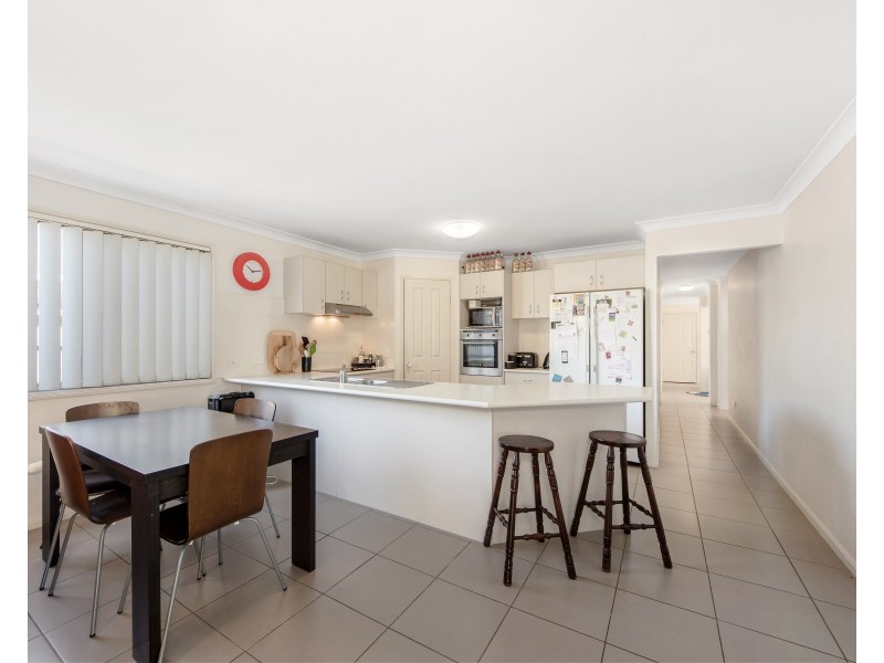 58 Tindle St, Redbank Plains QLD 4301