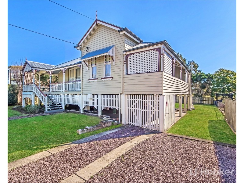 116 Robertson Road, Eastern Heights QLD 4305