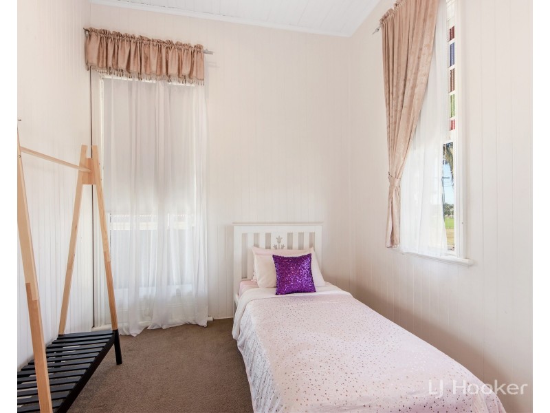 116 Robertson Road, Eastern Heights QLD 4305