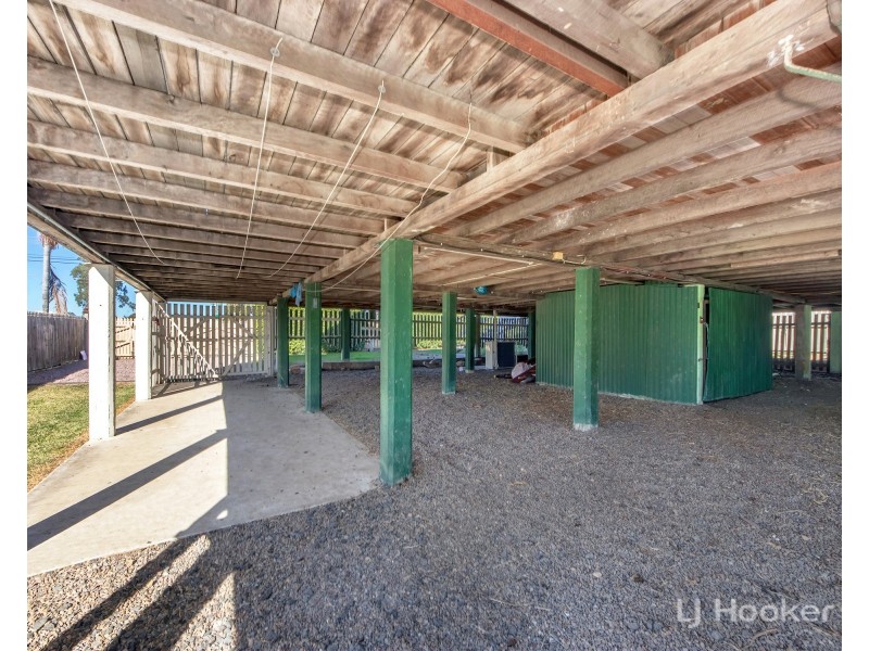 116 Robertson Road, Eastern Heights QLD 4305