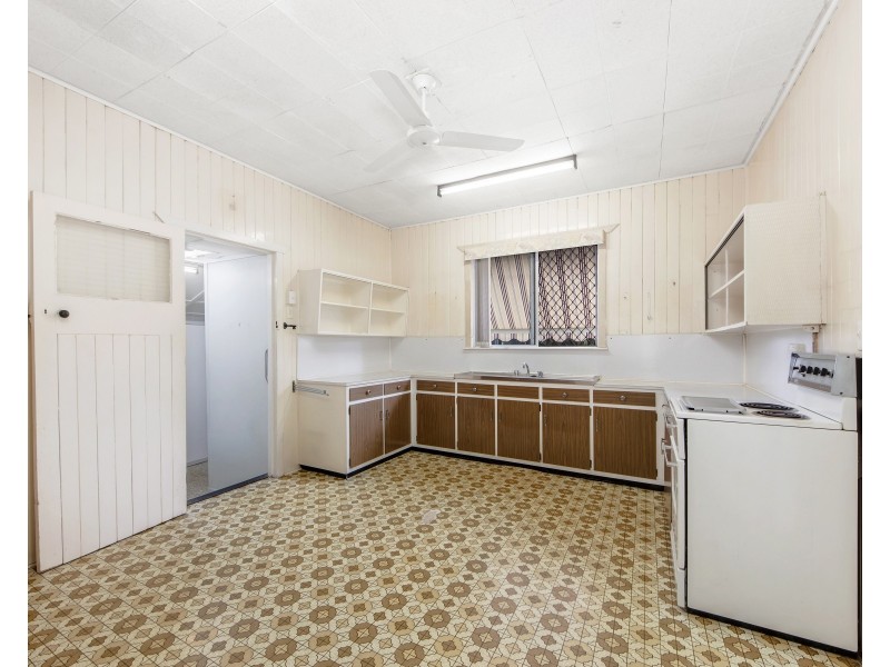 106 John St, Rosewood QLD 4340