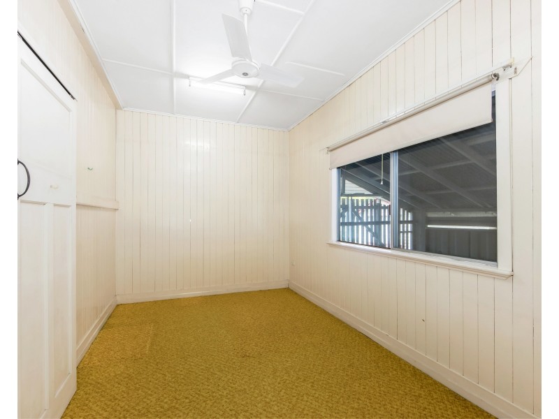 106 John St, Rosewood QLD 4340