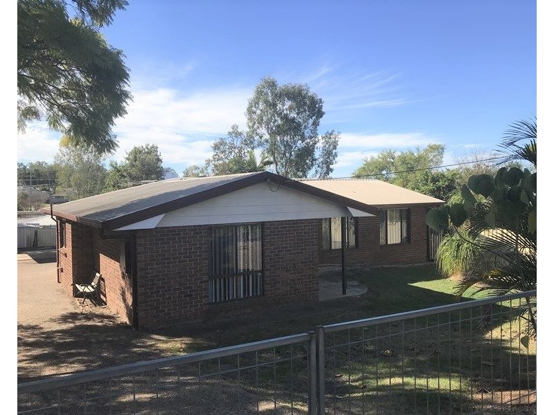 33 Bishop Street, Wulkuraka QLD 4305