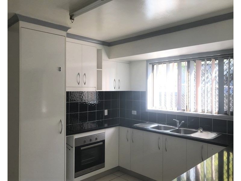 33 Bishop Street, Wulkuraka QLD 4305