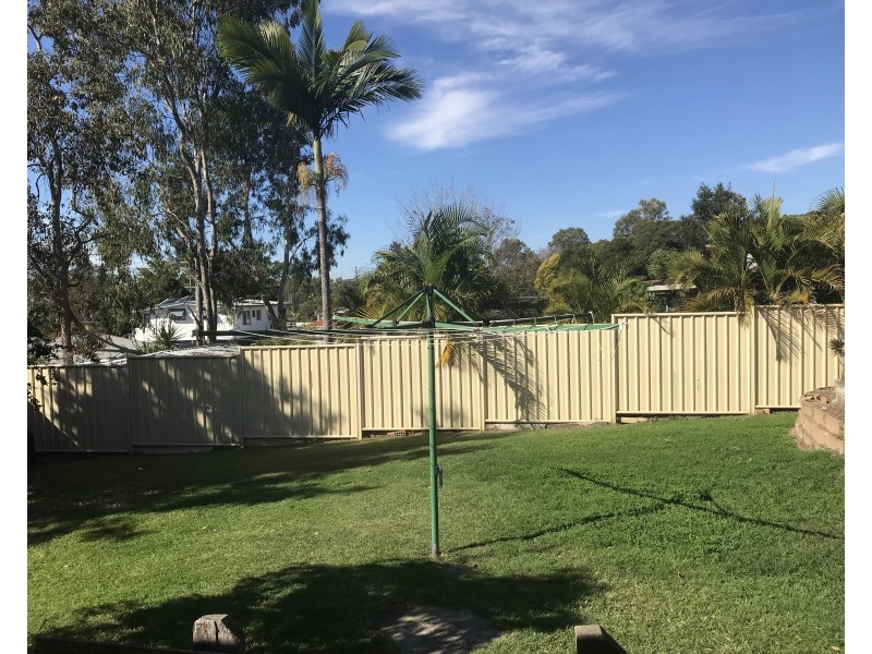 33 Bishop Street, Wulkuraka QLD 4305