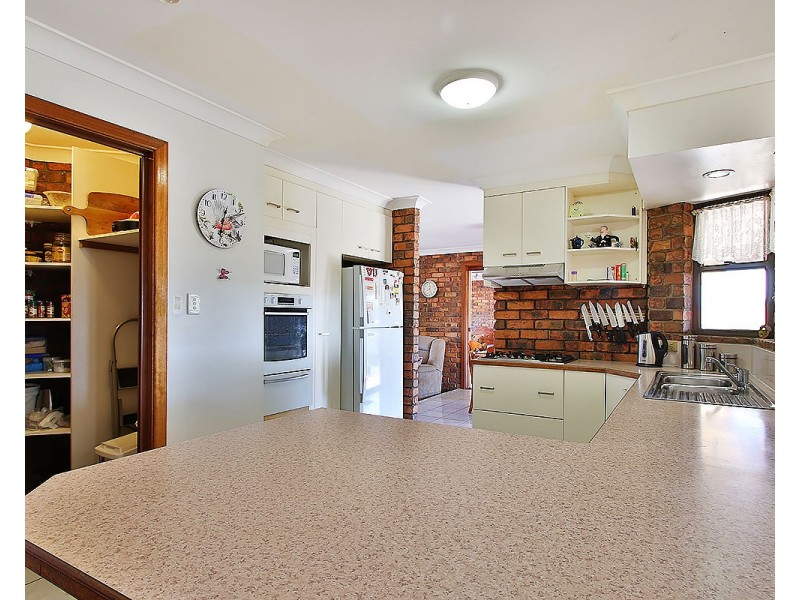 22 Shannon Rd, Lowood QLD 4311