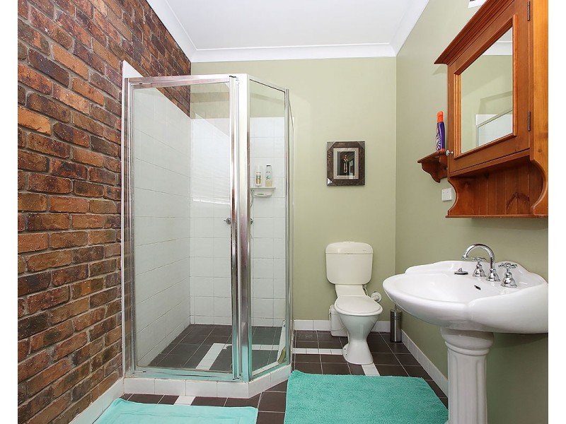 22 Shannon Rd, Lowood QLD 4311
