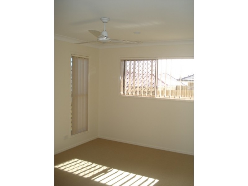 215 Henty Drive, Redbank Plains QLD 4301