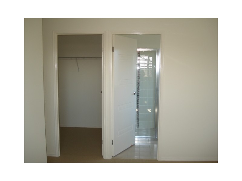 215 Henty Drive, Redbank Plains QLD 4301