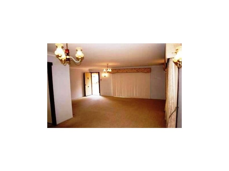 2 Sellars st, Karana Downs QLD 4306