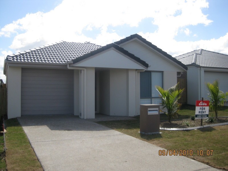 14 Pleasant Drive, Redbank Plains QLD 4301