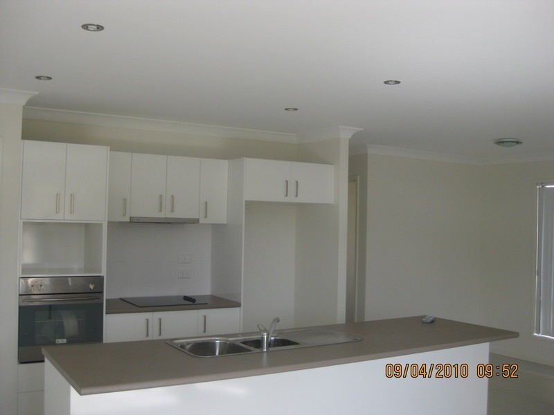 14 Pleasant Drive, Redbank Plains QLD 4301