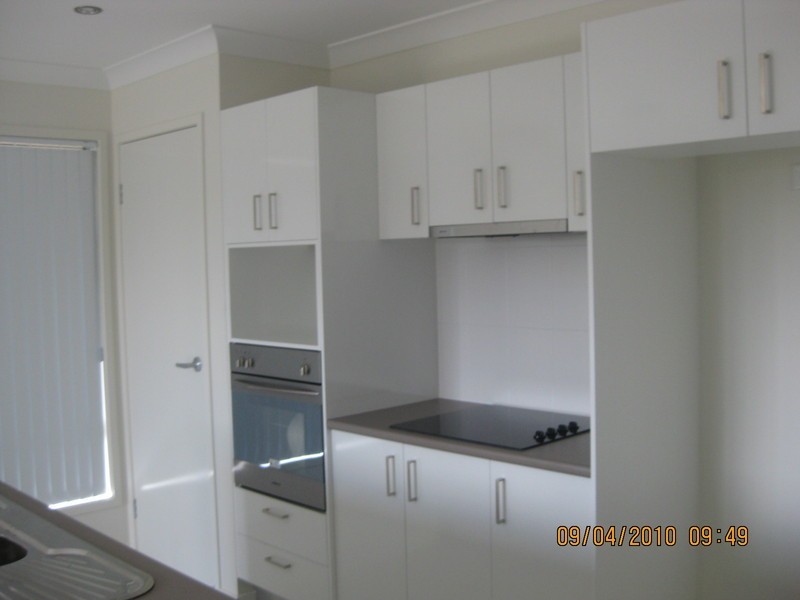 14 Pleasant Drive, Redbank Plains QLD 4301