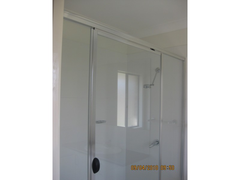 14 Pleasant Drive, Redbank Plains QLD 4301
