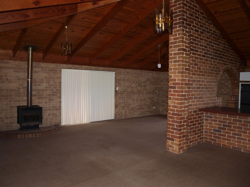 374 Warwick Road, Yamanto QLD 4305