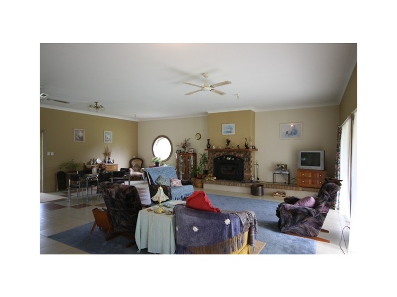 48 Steinhardt, Lowood QLD 4311