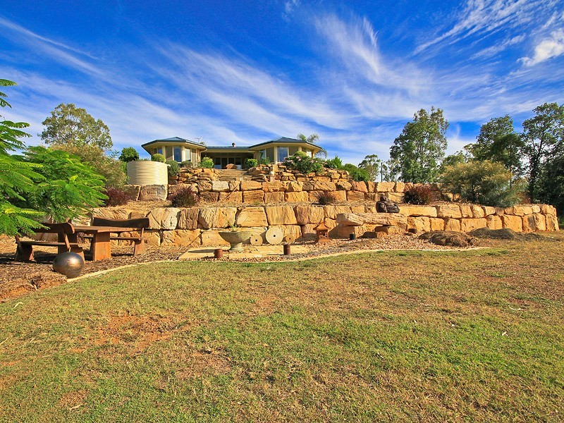 8 Aspera, Fernvale QLD 4306