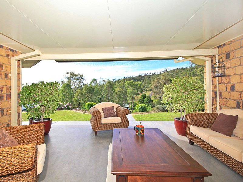 8 Aspera, Fernvale QLD 4306