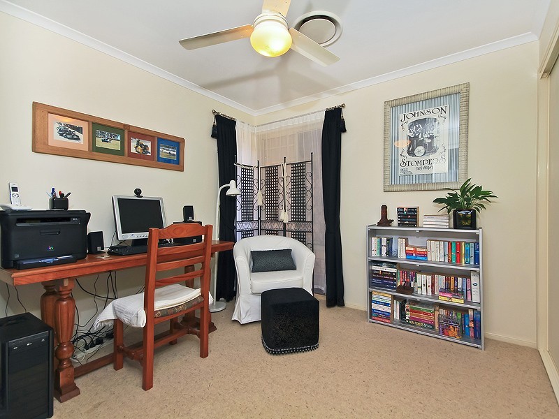 8 Aspera, Fernvale QLD 4306