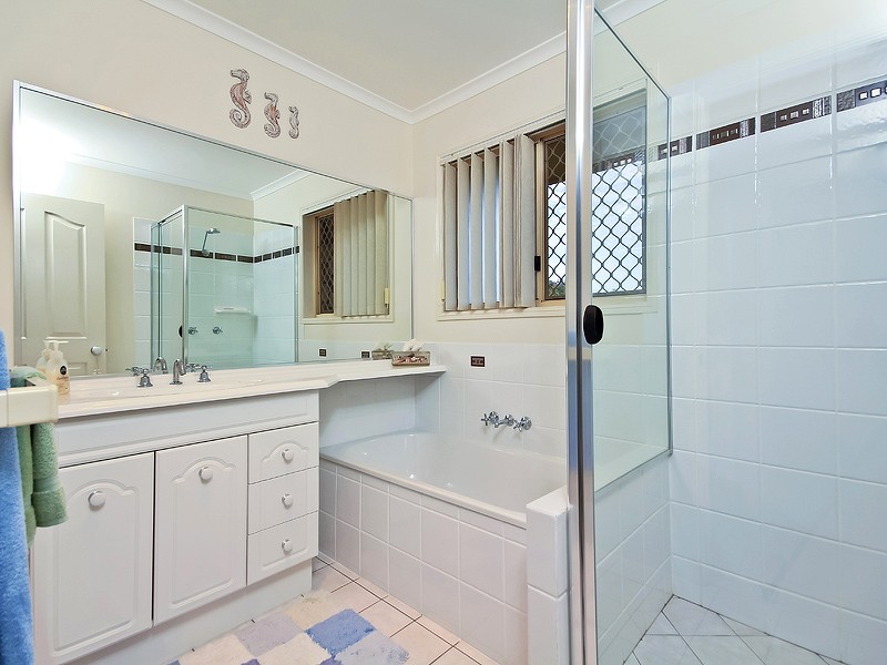8 Aspera, Fernvale QLD 4306