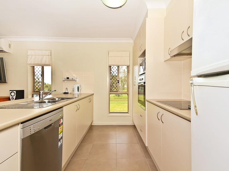 22 Robyn Terrace, Fernvale QLD 4306