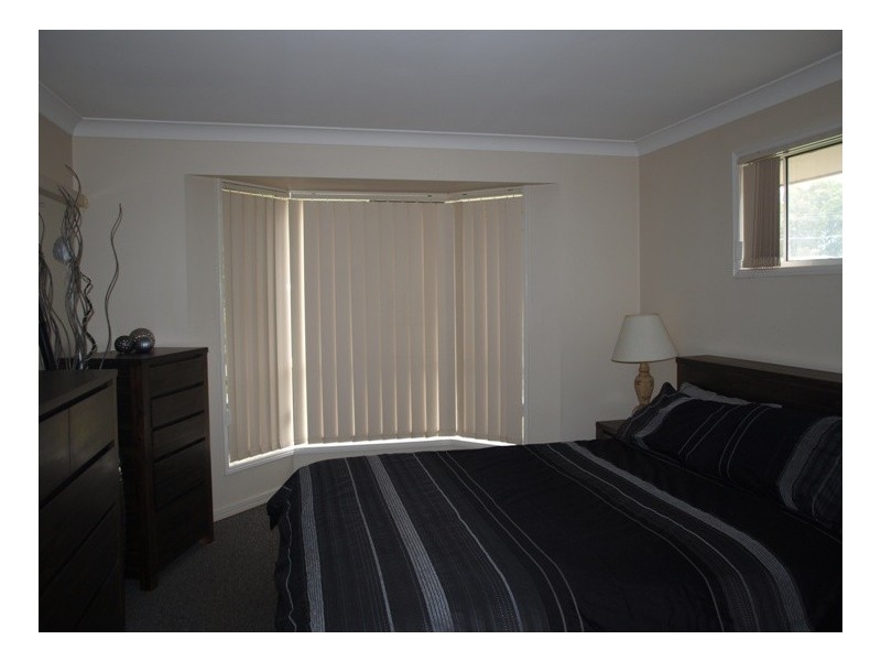 381 South Station Road, Raceview QLD 4305