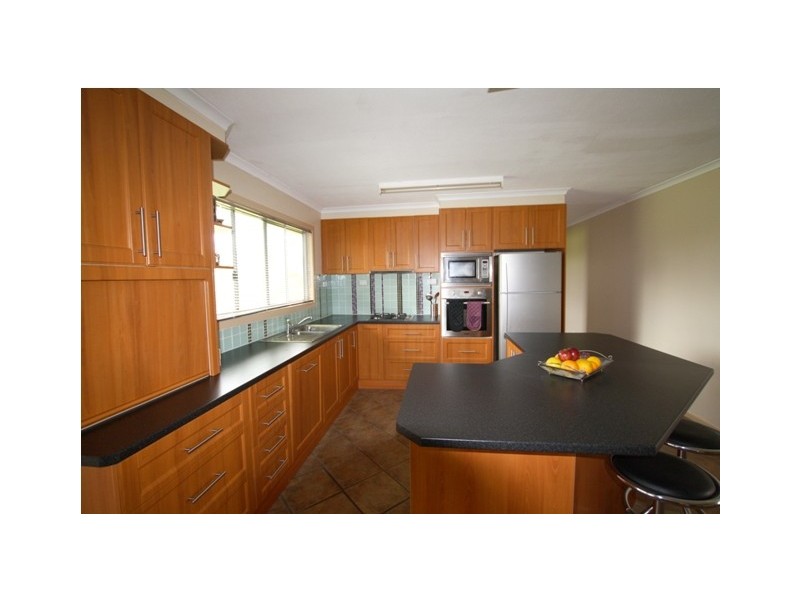 98 Carralluma Crescent, Fernvale QLD 4306