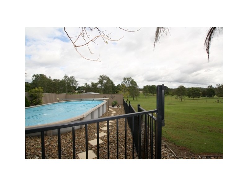 98 Carralluma Crescent, Fernvale QLD 4306