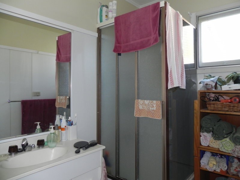 14 Short Street, Esk QLD 4312