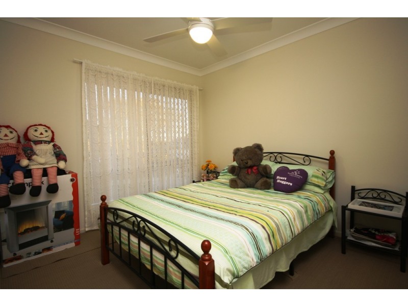 2/86 Titmarsh Cct, Fernvale QLD 4306