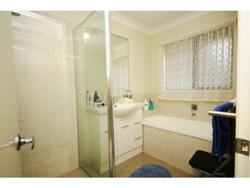 2/86 Titmarsh Cct, Fernvale QLD 4306