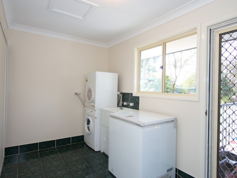 68 Beeston Drive, Fernvale QLD 4306