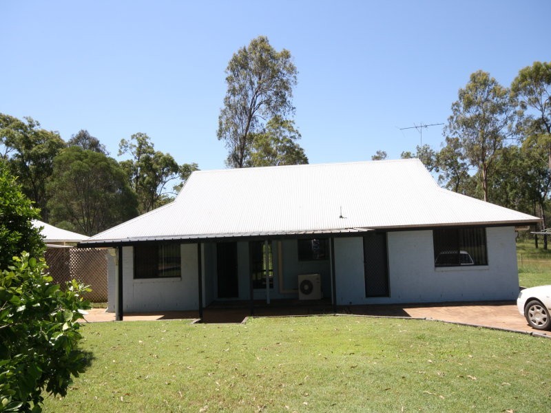 20 York Court, Mount Hallen QLD 4312