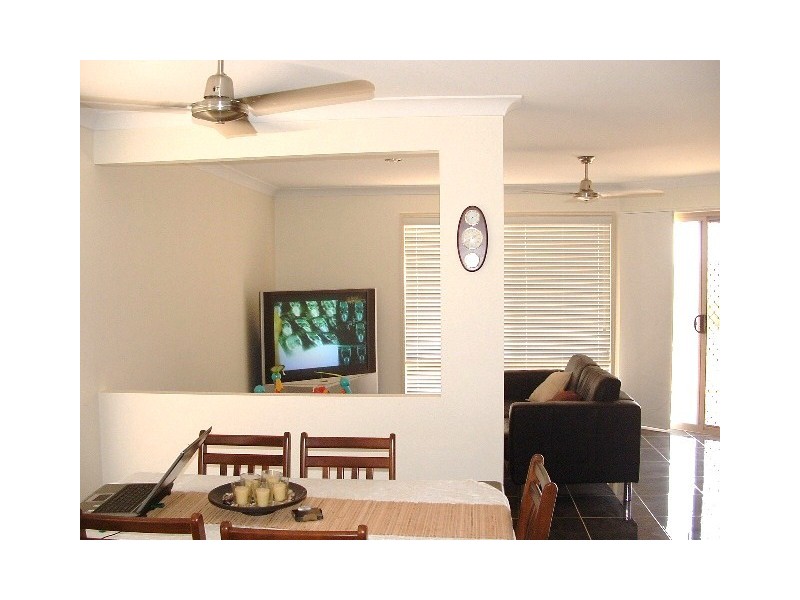 15 Truscott Court, Fernvale QLD 4306