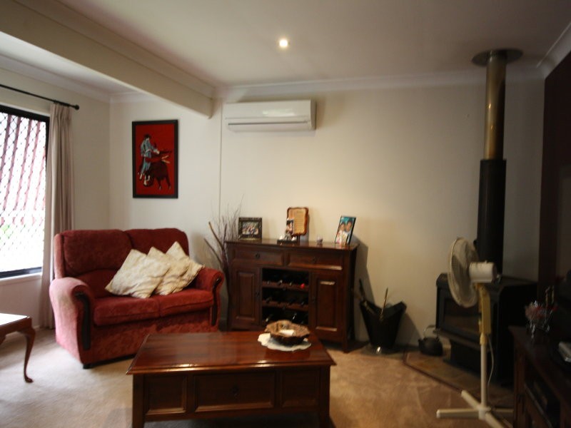 5 Cassia Court, Fernvale QLD 4306