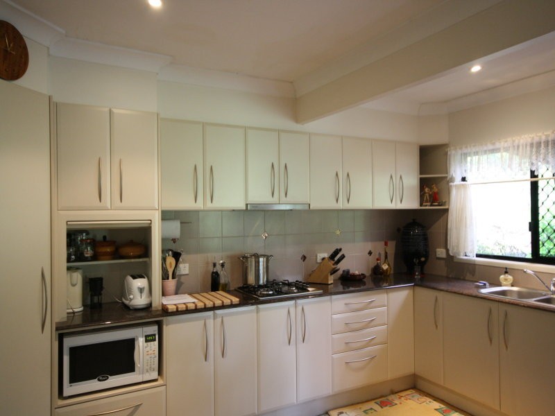 5 Cassia Court, Fernvale QLD 4306