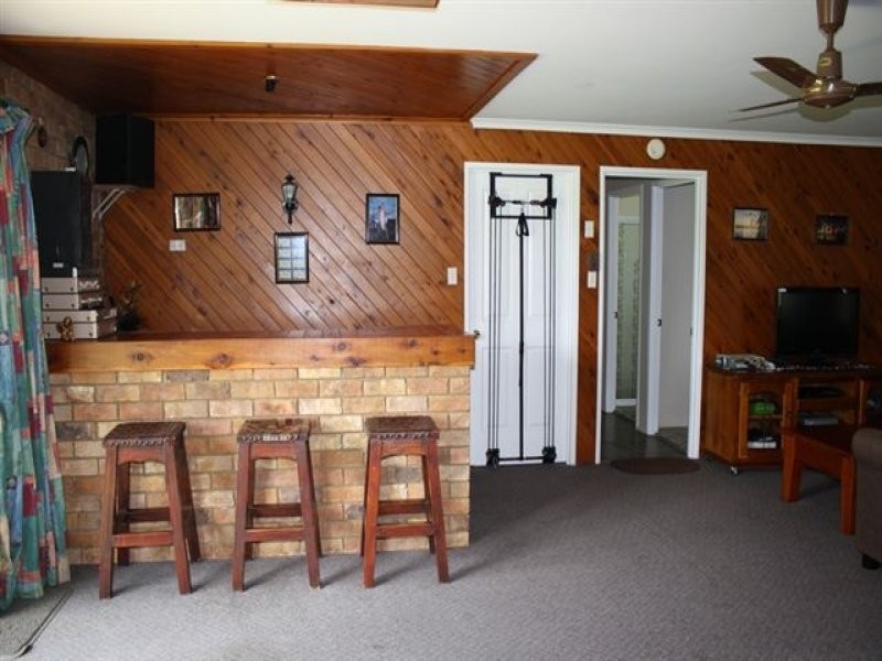 1366 Pine Mountain Road, Pine Mountain QLD 4306