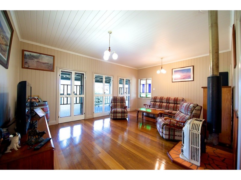 306 England Creek Road, England Creek QLD 4306