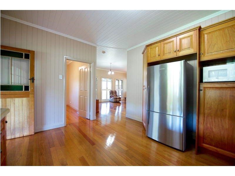 306 England Creek Road, England Creek QLD 4306