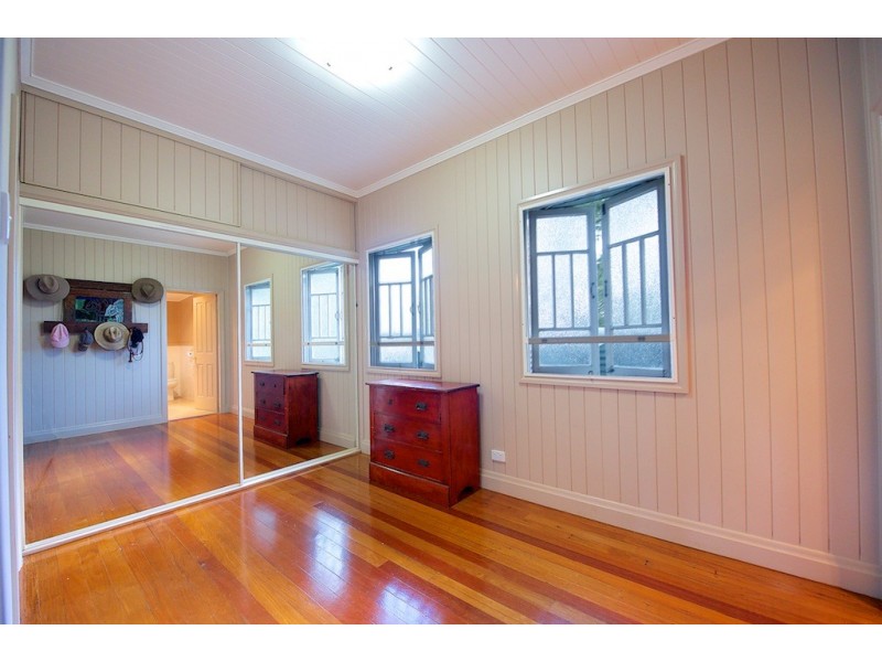 306 England Creek Road, England Creek QLD 4306