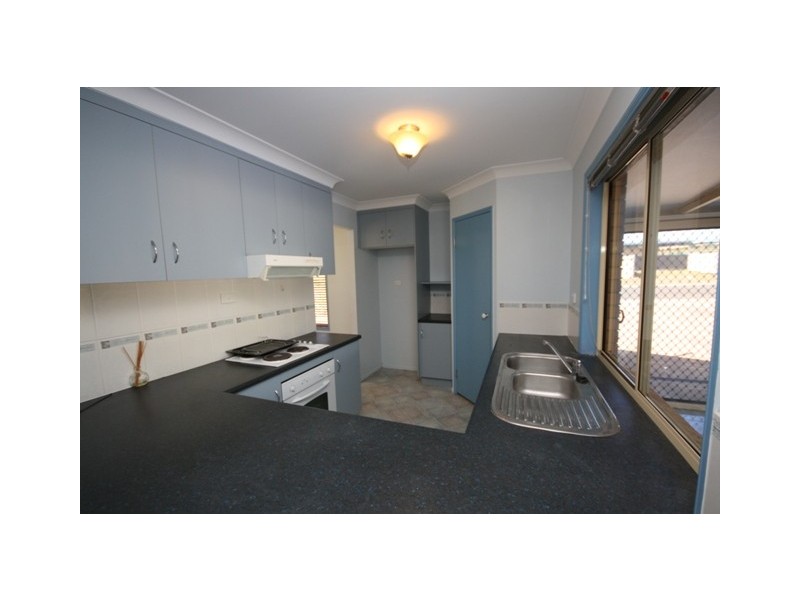 2 Almond Street, Lowood QLD 4311
