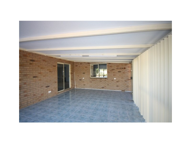 2 Almond Street, Lowood QLD 4311