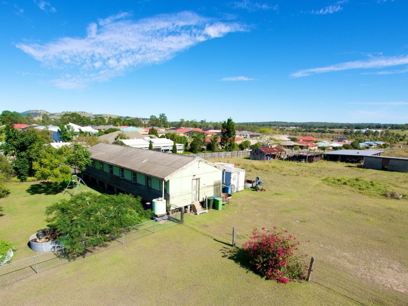 55 Clarendon Road, Lowood QLD 4311