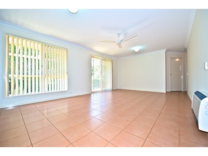 16 Garowie, Brassall QLD 4305