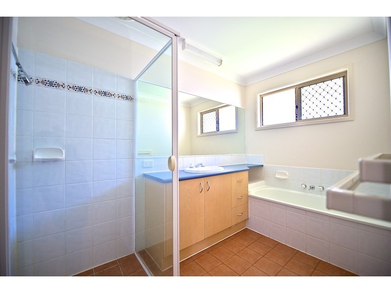 16 Garowie, Brassall QLD 4305