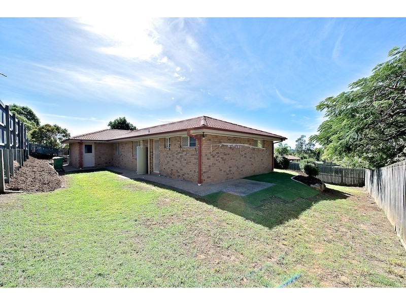 16 Garowie, Brassall QLD 4305