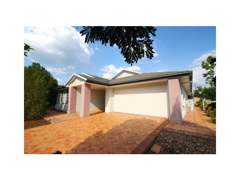 16 Macadamia Drive, Lowood QLD 4311